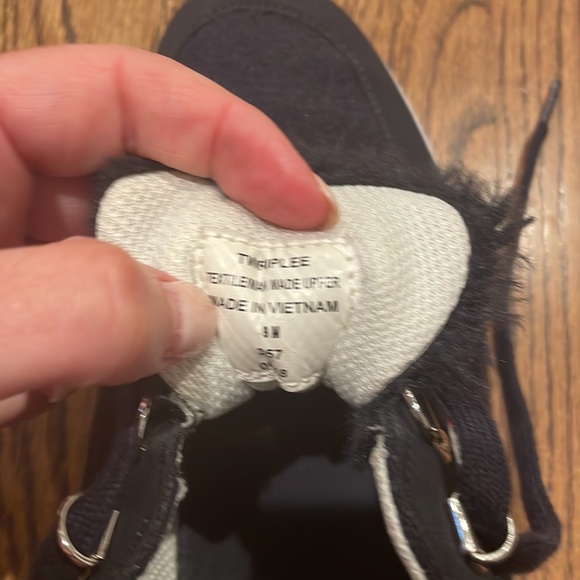 Tommy Hilfiger sneakers - Picture 4 of 5